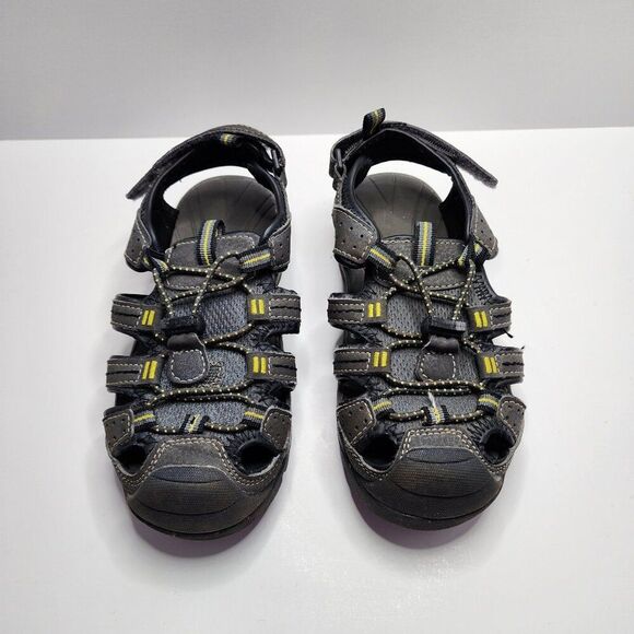 Boys Reinforced Toe Fisherman's Sandal | Size 1 | Adjustable Straps, Gray, Water - Picture 3 of 6